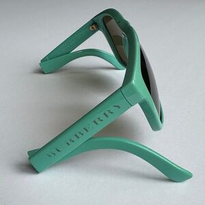 Burberry Authentic Folding Sunglasses Turquoise (RARE) with Case (B4106)